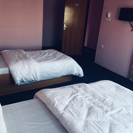 Obey Guest House 포카라 외부 사진